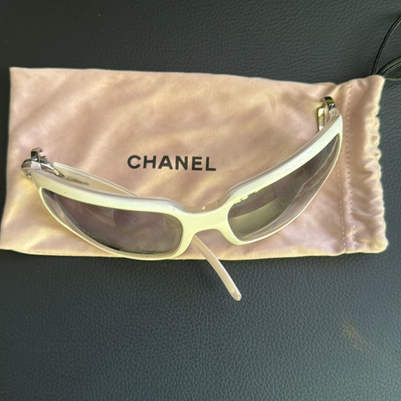 White Vintage Chanel Sunglasses - Picture 11 of 11